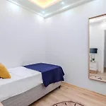 Newly Built In Sisli • Fast Wifi • Elevator Апартаменты Стамбул